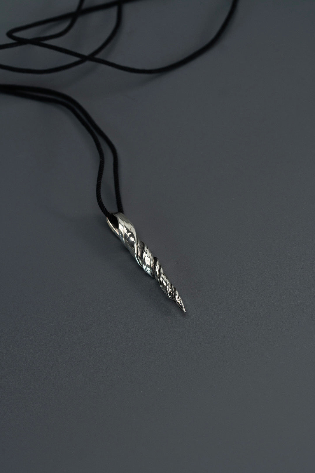 Pendant 001