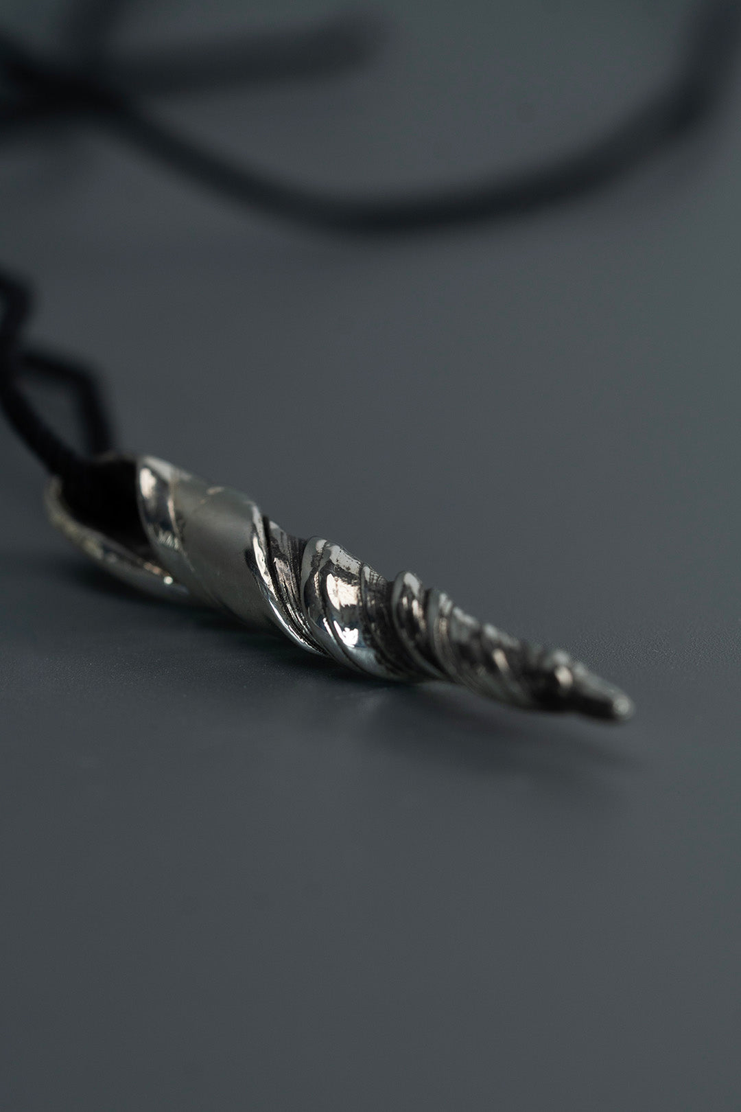 Pendant 001